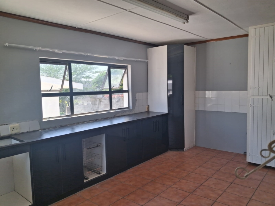To Let 3 Bedroom Property for Rent in Amalinda Eastern Cape